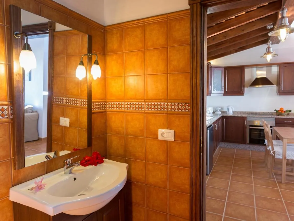Casa Romantica Con Piscina Climatizada, Wi-Fi Y Vistas Al Mar En Icod De Los Vinos - Es-279-2 Villa